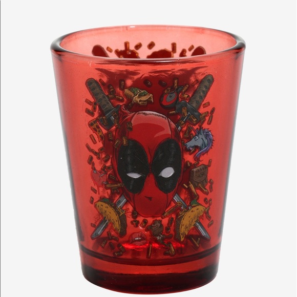Marvel Deadpool Shot Glasses-Set of 2 - Picture 2 of 3